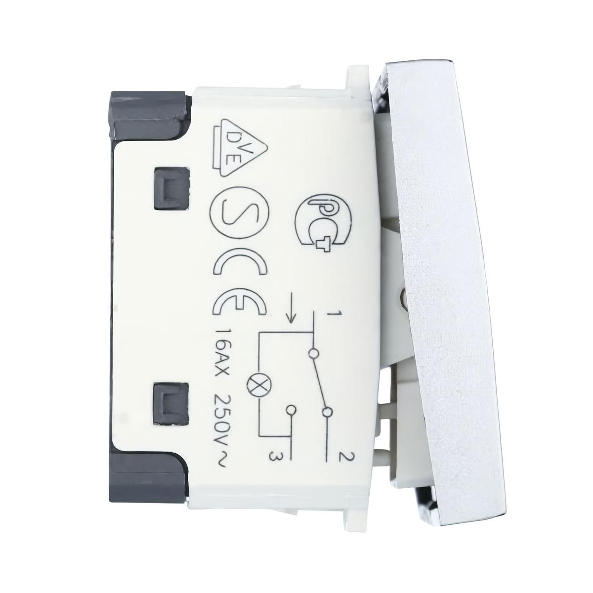 фото переключатель lk studio с двух мест, с индикатором 45х22,5мм (схема 6l) 16 a, 250 b (серебристый металлик) lk45 850403-1 | 220svet.ru